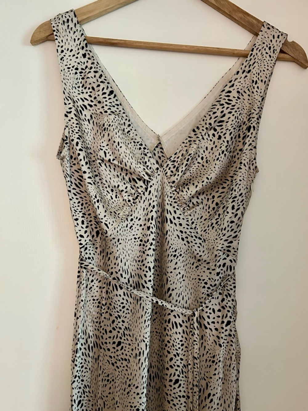 Boutique Beige & Black Printed V-Neck Slip Dress